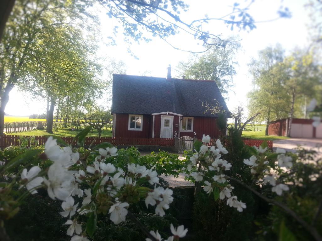 Villa Hus Pa Lantgard Viken Mjöhult Esterno foto