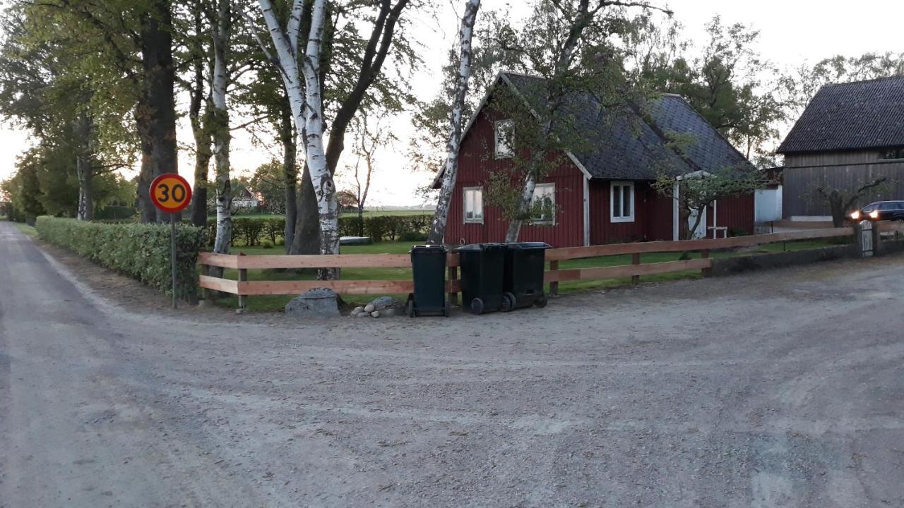 Villa Hus Pa Lantgard Viken Mjöhult Esterno foto